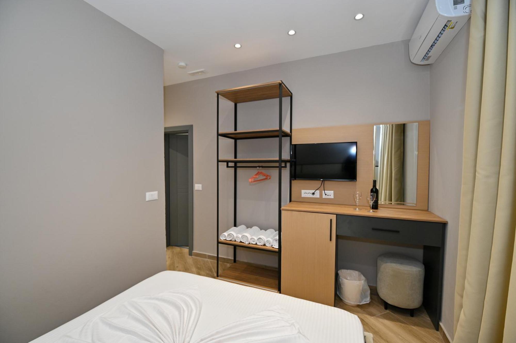 Monduro Hotel Дуррес Номер фото